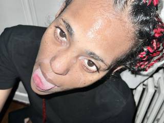 Trina cum facial Elena with cum all over her face