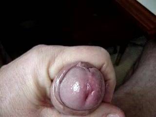 i love the way u play with your foreskin...still horny...watching u!!