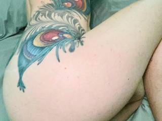 Just slide your cock in her and enjoy