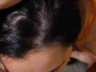 She likes it when i take her head and push good and deep 🤤