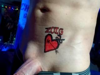 Hubby\'s pretty cock cant wait tontaste him