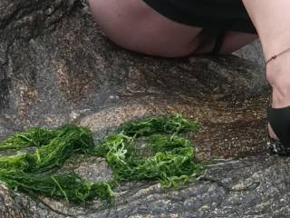 I love getting some fresh air in my pussy, some men saw me and jerked off