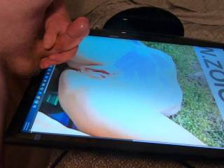 Eclipse1001 Live tribute in the chat room, who wants to watch me do one next?