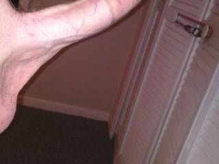 I can fix that..my pussy would love to stop you from being lonely