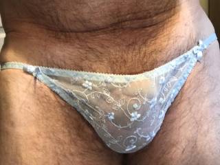 feel so slutty in  sexy panties...