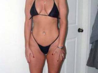 G\'day all, I haven\'t posted in a while, thought Id put these in, they\'re a few years old now. Fran bought this bikini and has only worn it outside the once. 
This Covid is playing havoc with the world, stay safe everyone.   Regards, John