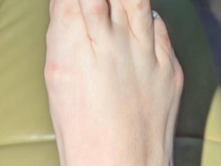 How my toes feel when I dance in heels and get home from a slutty night at the club. Suggest any remedies?