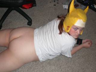 shes a big slutty transformers fan.whats not to love?