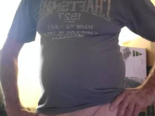 Just a pic with no pants