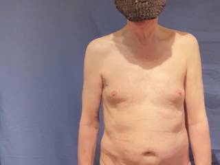 No, I really don’t think that is Rudolph’s tongue !