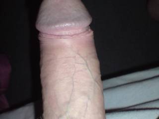 waiting to see if any of you zoig sexy ladies can make me throb