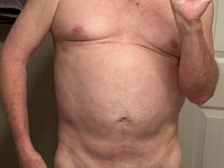 Love to be nude. Looking for a woman that wants to play.