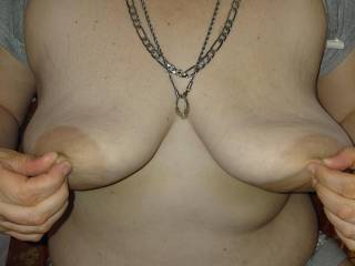 Wifey loves her nipples pulled mmmmm.mm