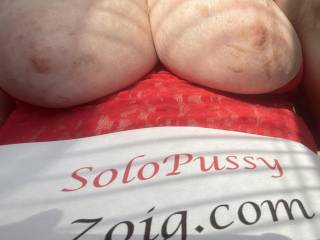 Bare breasts for you to enjoy, or do you prefer smaller tits? Do you like these big titties? Some may like darker nipples, some prefer a mouthful, some don\'t mind more than a mouthful. What is your preference?