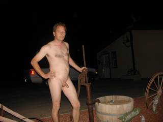I love poseing nude