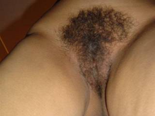 hairy fat black pussy! i luv it dont u