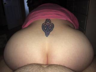 The wife is cumming on my cock