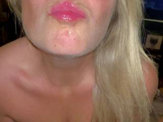 The usual cum kiss.