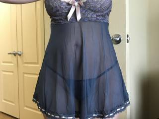 I think she makes every outfit look amazing, thoughts?