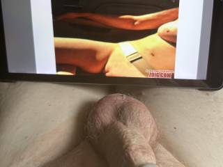 xomickie69 ~ “Love showing off to truckers!”