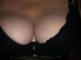 Changing clothes hubby said let\'s take pics for your fans