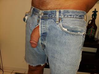 Oops..forgot to put my dong back in..