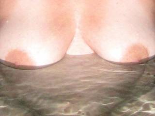 My boobs freely in the sea...!!!