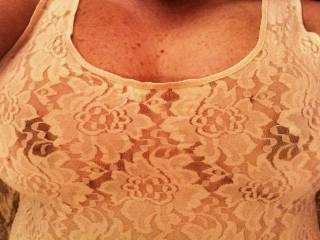 I love the feel of lace on my titties
