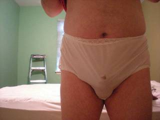 I love getting my silkie white panties wet !