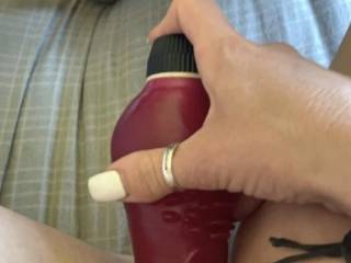 Giving my wet pussy a quick fill
