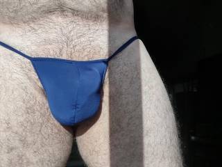 My sexy blue G string, What to pull my string?