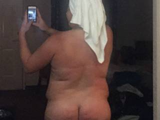 Wife sending selfies from a motel room