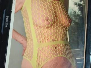 Tribute for beautiful wellhungtongue69