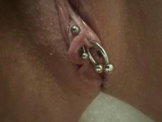 Here’s another angle! We would love your help telling us your experience with Pussy Piercings and a picture 💋 Thanks xx ( We can Meet too )