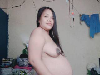 Do you like my pregnant body 👅?