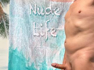 I love nude life!