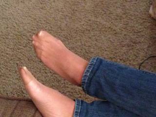 my candid pantyhose feet for CUM