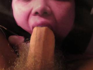 some big dick for a very sweet asian chcik ...I\'d love cum inside your throat !