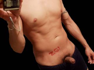 Just wanted to take a body shot pic with the ZG logo. I like the ZG logo in red.
Hope you like?