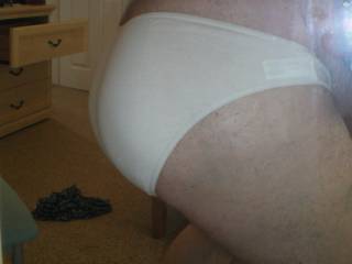 needs spanking lovely white and tight mmmmmmmmmmmm