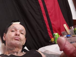 Spun out jacking this pretty lil dick