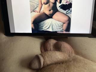 Yasenia92 ~ “Quick selfie!”