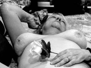 Femme Sexuelle - Noir et Blanc Classique: "So Ready"