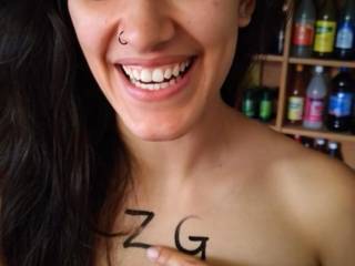 posing for the site =)