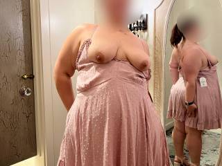 Flashing in fitting room