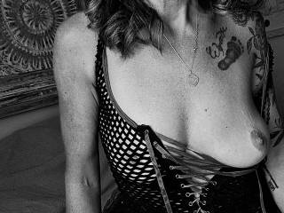 Only thing missing is cum on my tit!