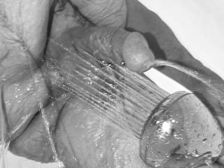 Love H0T & STEADY water spraying on my cock &Balls