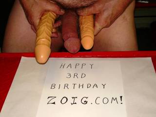 A 3 cock happy birthday wish to zoig!
