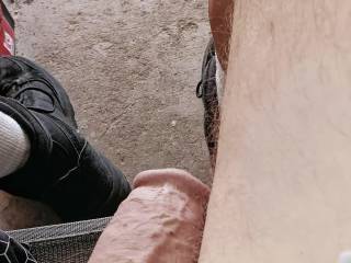 Hanging out looking fir a hand mouth kisses 💋