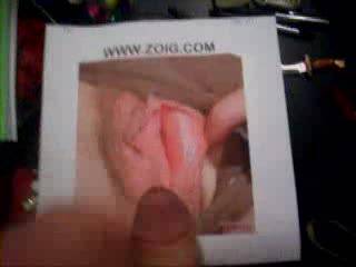 A video of me cumming on Anny11 Spread wet hairy pussy. Wishing i could do it for real